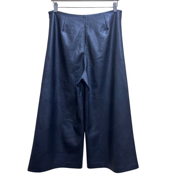 T Tahari Faux Leather Wide Leg Pants Black High Waist Culotte Style Women Size 8 - Picture 3 of 6